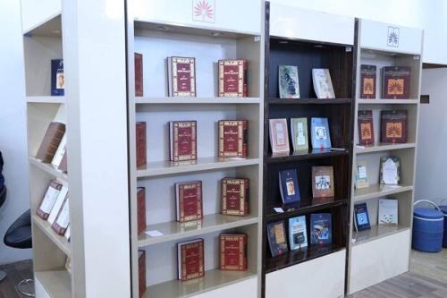 کتابخانه ملی با 13 عنوان جدید به نمایشگاه کتاب آمده است