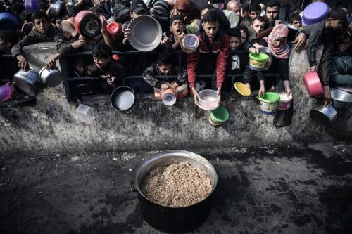 گرسنگی بمب بی صدای رژیم صهیونیستی در غزه