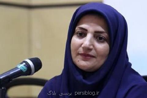 عرضه دو مجموعه شعر خردسال مریم زرنشان در نمایشگاه كتاب
